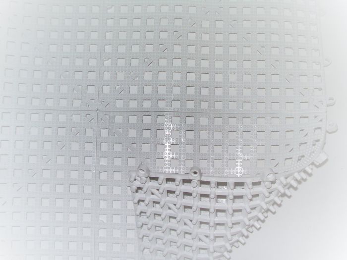 TouchAmerica Non-Slip Floor Mat White 36 x 48